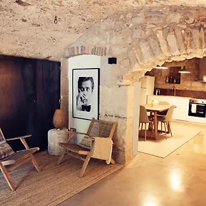 https://la-dolce-vita-boutique-apartment.topcostabravahotels.com