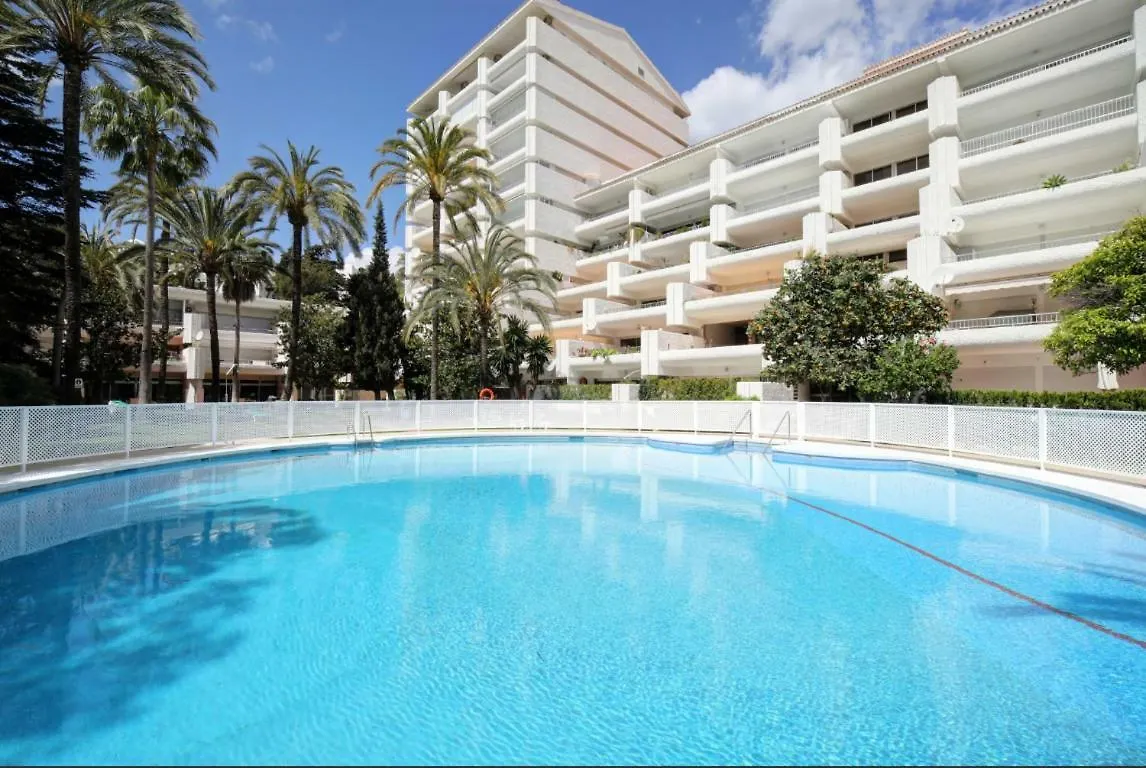 Marbella Center New And Luxurious Apartment On The Beach 627 España